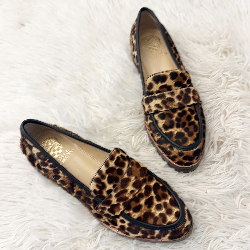 NEW $$145 Vince Camuto Golinda Animal fur print loafers women size 6